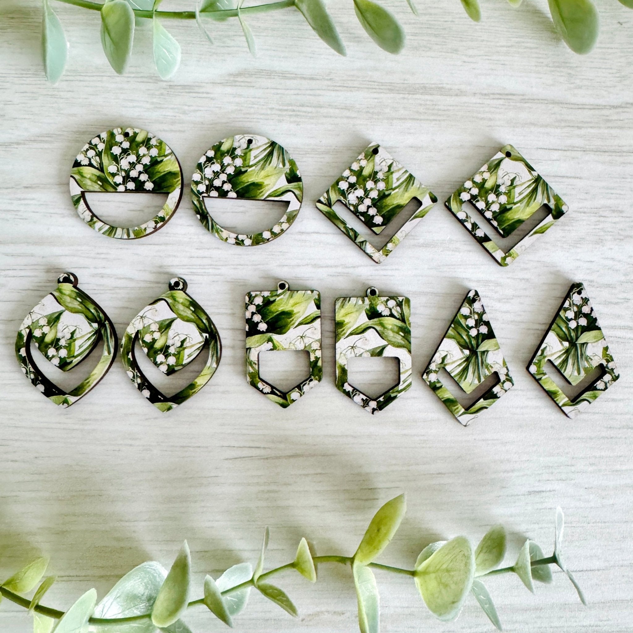 BIRTH MONTH FLOWERS Macrame Earring Blanks | Wooden Earring Blanks - All For Knotting