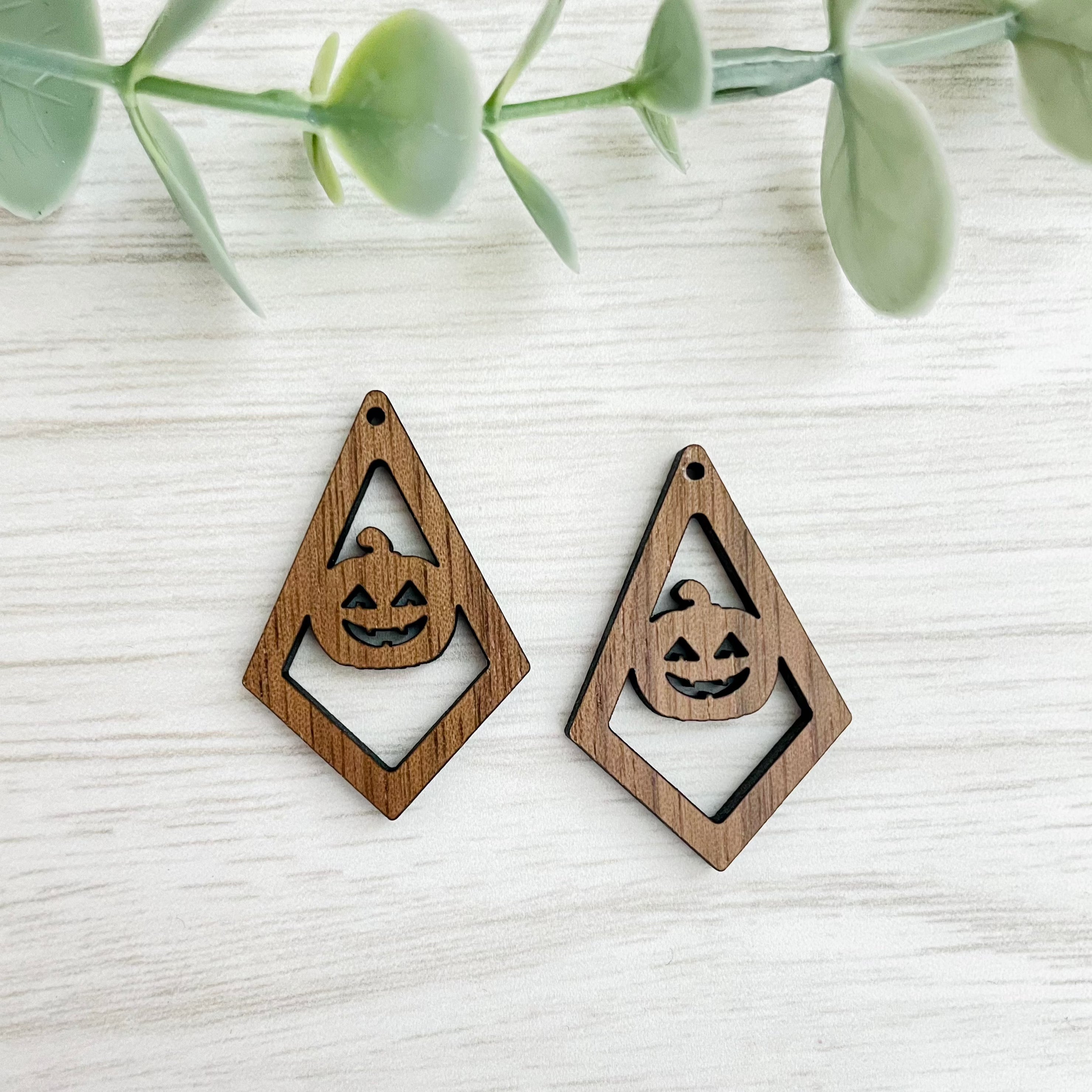 HALLOWEEN ELONGATED DIAMOND | Wooden Earring Blanks