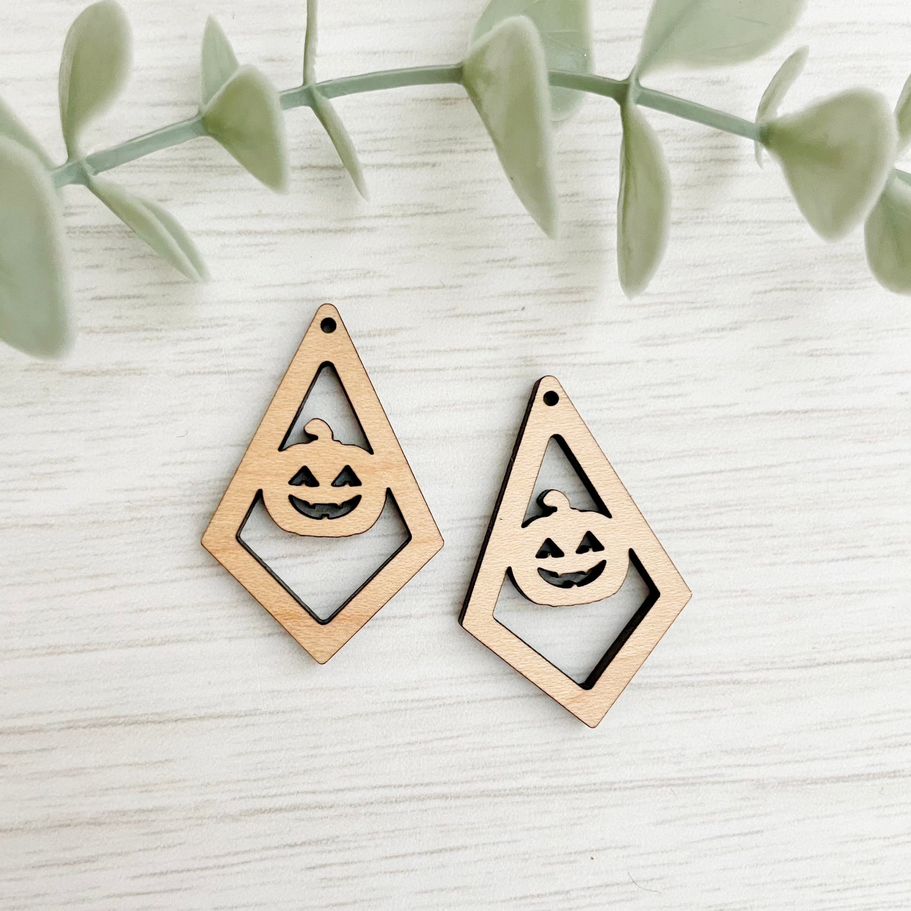 HALLOWEEN ELONGATED DIAMOND | Wooden Earring Blanks
