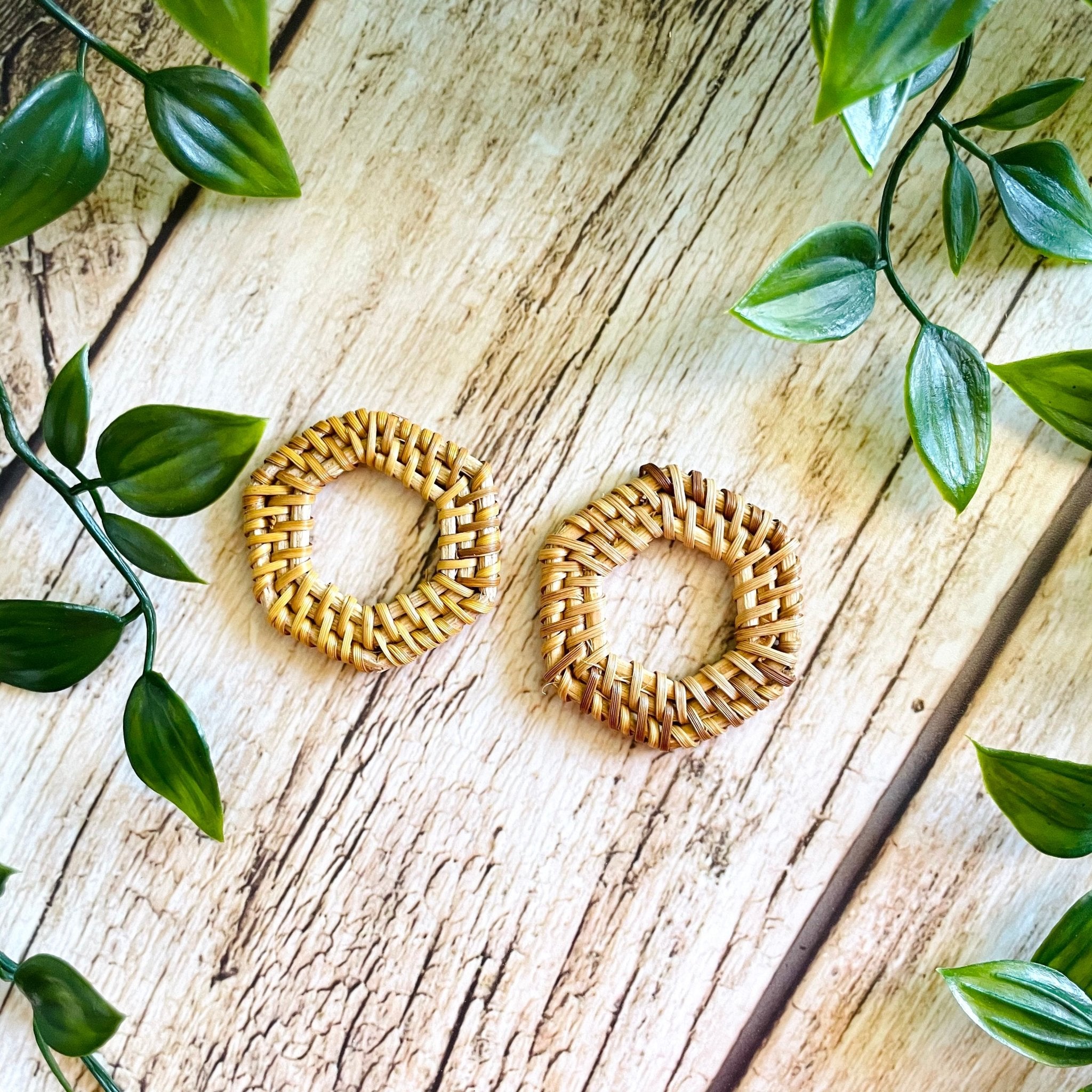 NATURAL RATTAN CHARMS - All for Knotting LLC